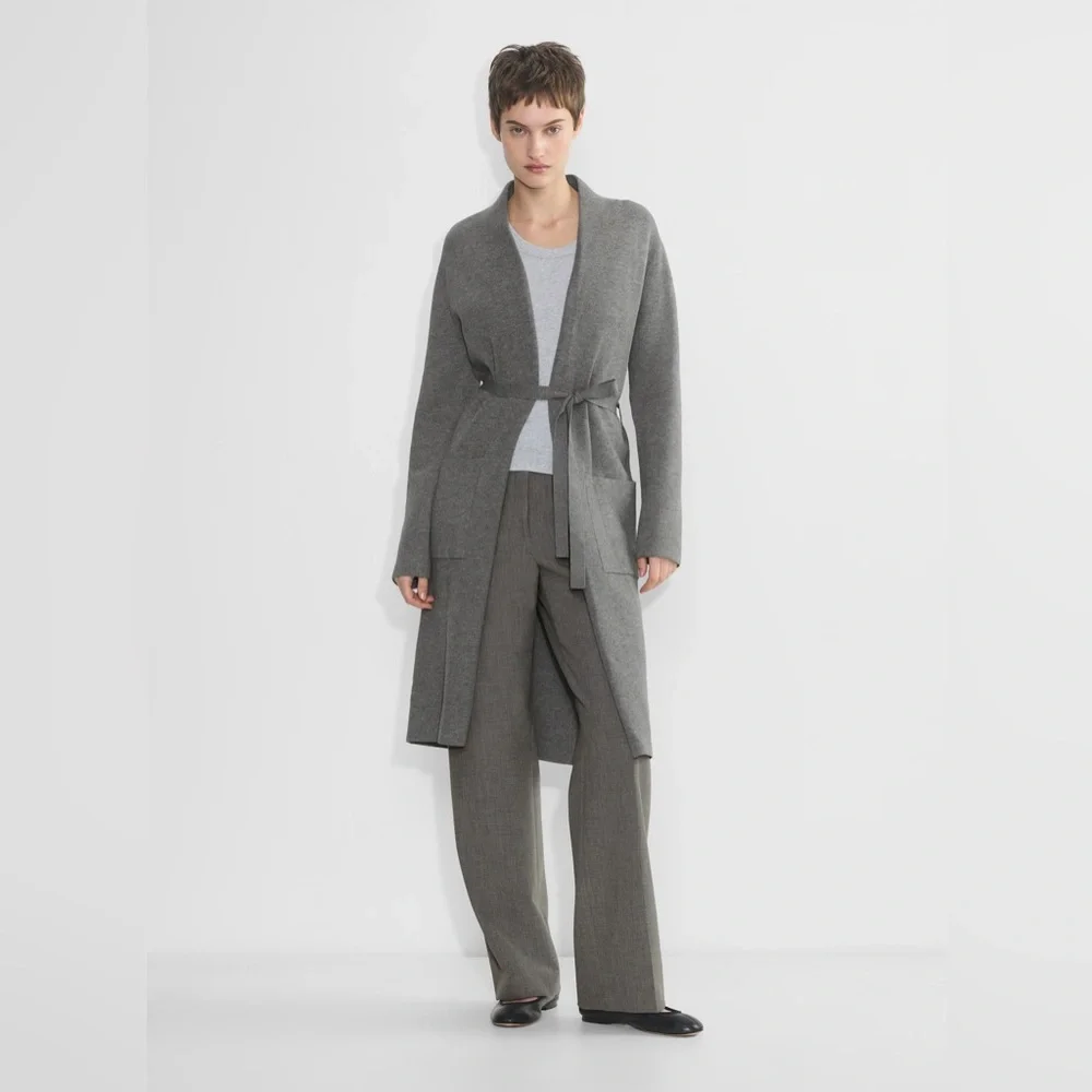 Aritzia Babaton Ty Cardigan - Picture 1 of 6